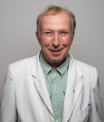 Hogs Back Dental Centre | 1390 Prince of Wales Dr, Ottawa, ON K2C 3N6, Canada | Phone: (613) 226-2022