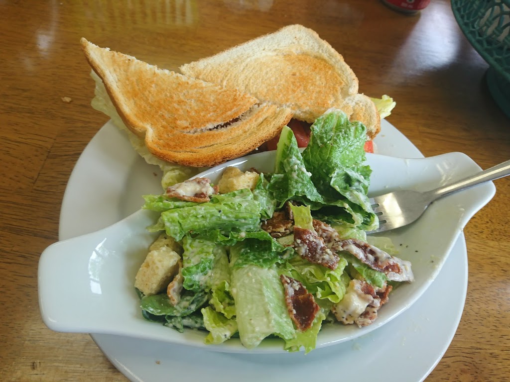 The Belmont Diner | 14091 Belmont Rd, Belmont, ON N0L 1B0, Canada | Phone: (519) 644-1444