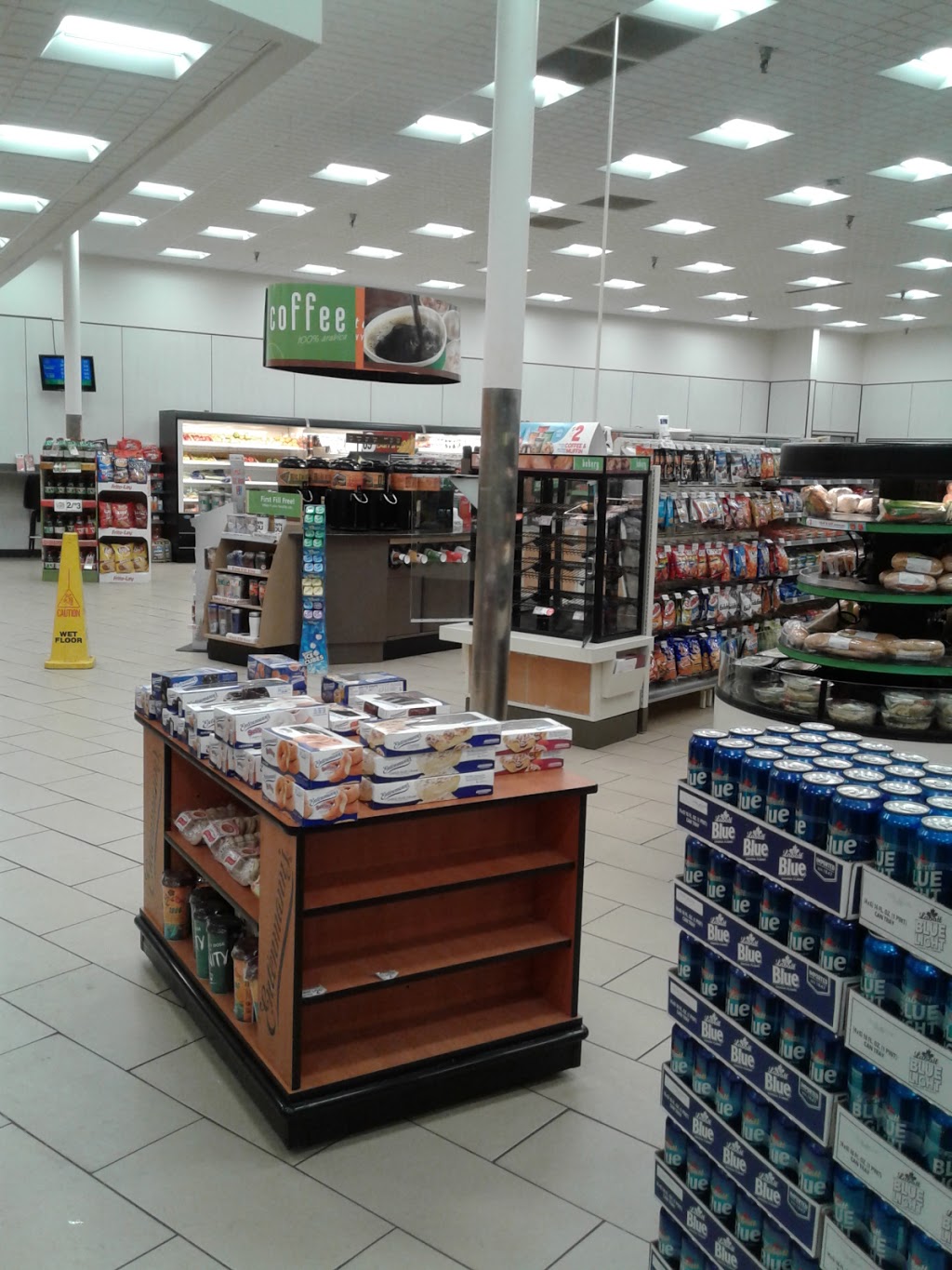 7-Eleven | 2310 Hyde Park Blvd, Niagara Falls, NY 14305, USA | Phone: (716) 285-1618