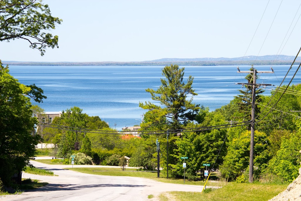 Kagawong Park Centre | 39 Henry Dr, Kagawong, ON P0P 1J0, Canada | Phone: (705) 282-0318
