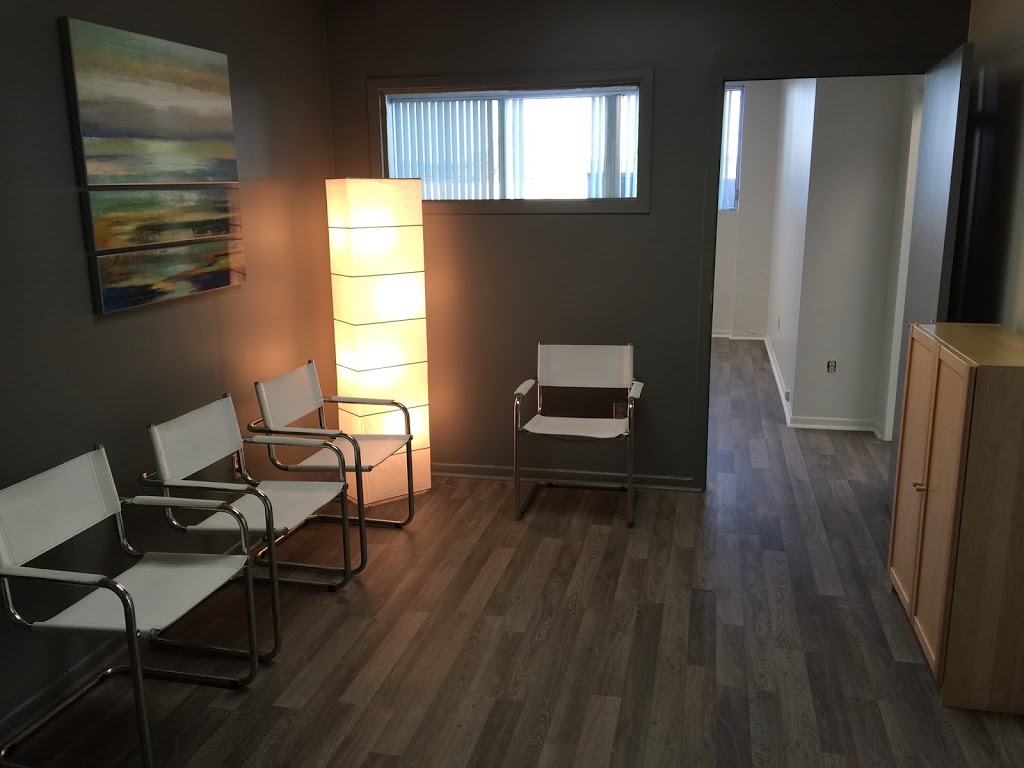 Yoga Serenite | 560 Avenue Broadway, Shawinigan, QC G9N 1M3, Canada | Phone: (819) 944-5685