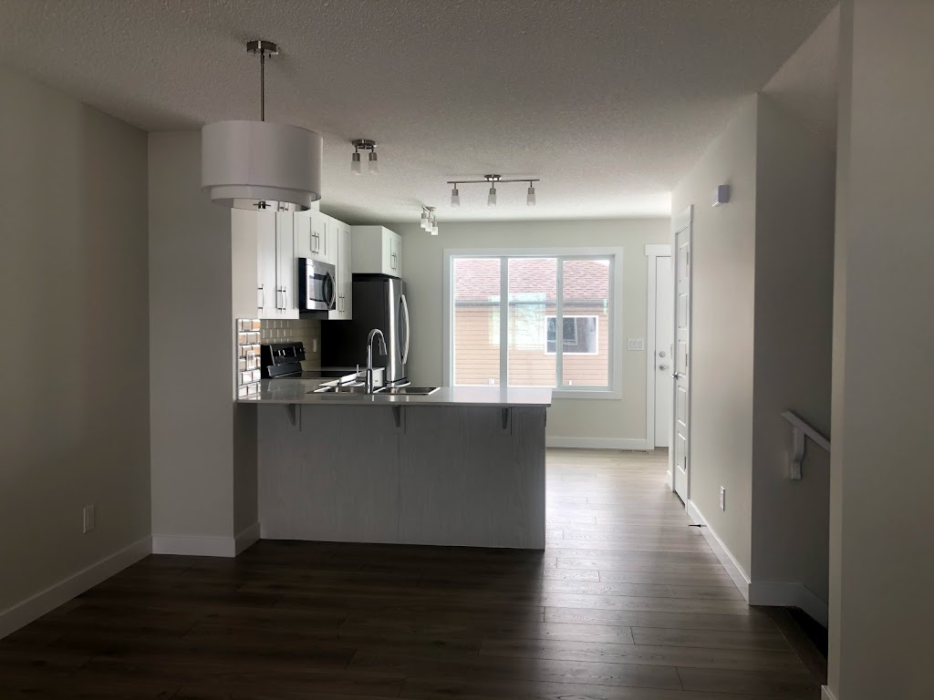 Rebecca Sells New Homes | 441 Crystallina Nera Dr NW, Edmonton, AB T5Z 0P5, Canada | Phone: (780) 224-0916