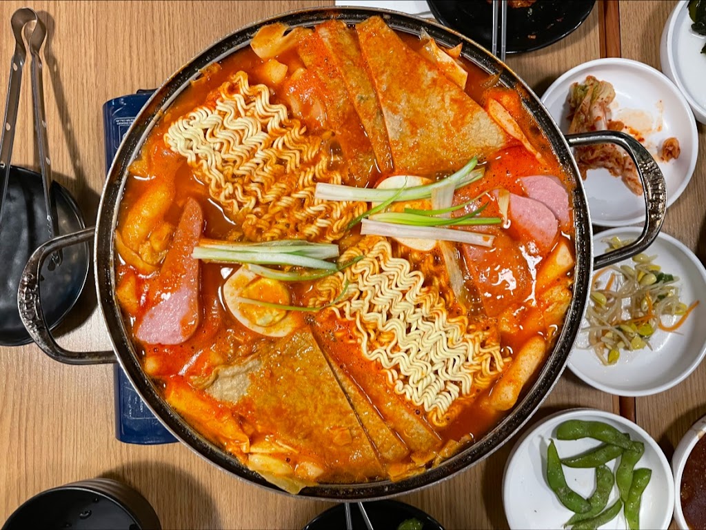 Cherrys Food House | 8580 Alexandra Rd #1015, Richmond, BC V6X 4B3, Canada | Phone: (778) 588-2000