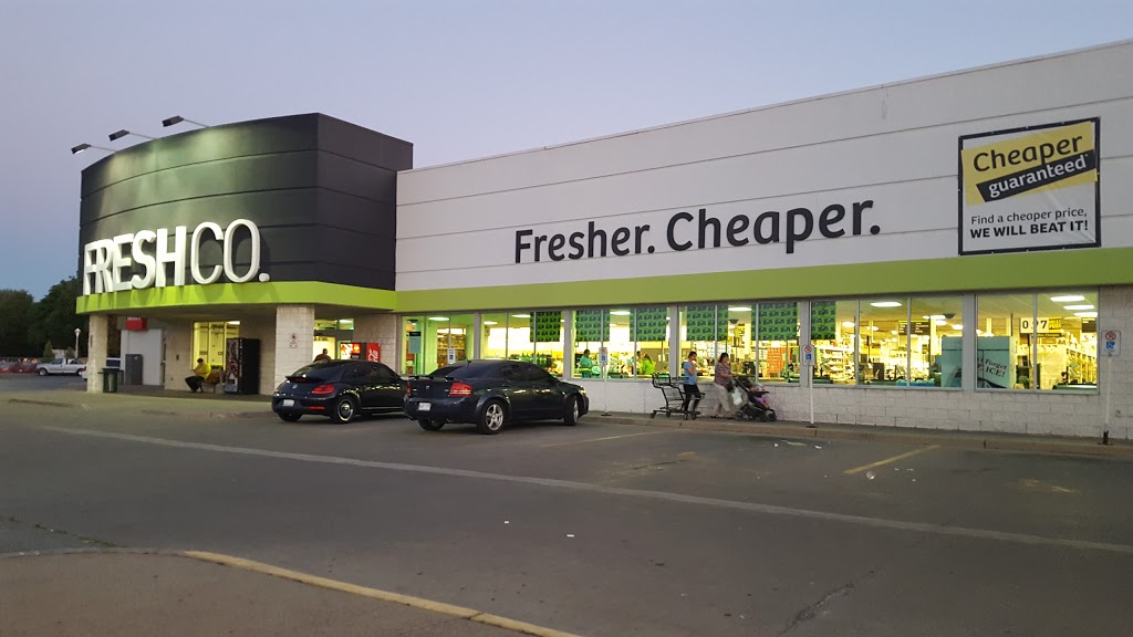 FreshCo Tecumseh & Rivard | 5415 Tecumseh Rd E, Windsor, ON N8T 1C5, Canada | Phone: (519) 251-1999
