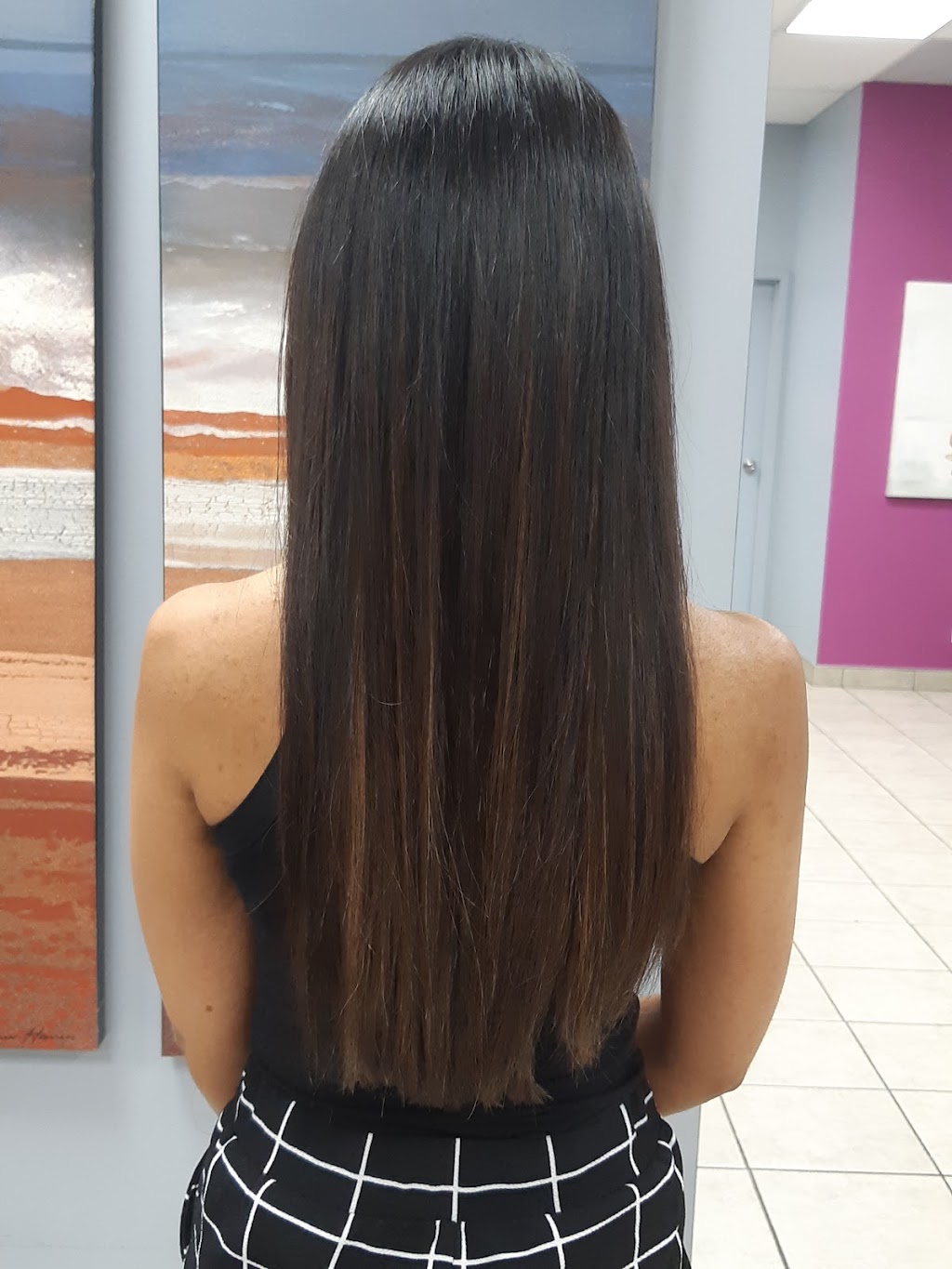 Mode Coiffure Pointe Claire | 245 Boul. Saint-Jean, Pointe-Claire, QC H9R 3J1, Canada | Phone: (514) 697-3700