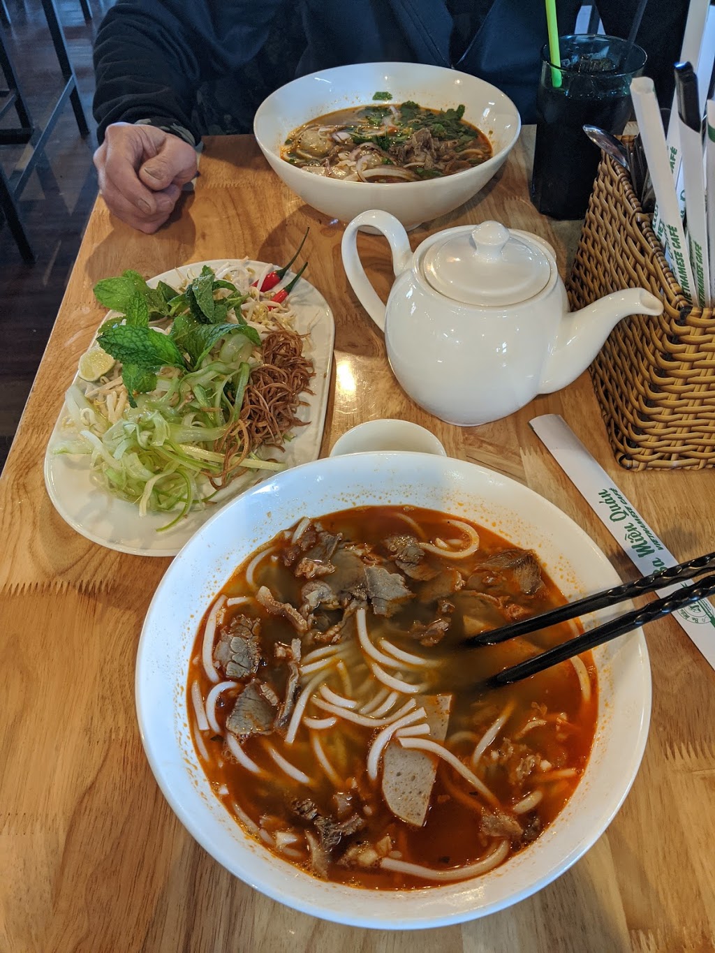Ba Miền Quán | 1915 31 St SE, Calgary, AB T2B 0S8, Canada | Phone: (587) 353-6868