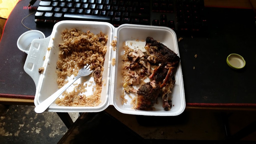 Jamaican Fried Chicken | 2700 Kipling Ave, Etobicoke, ON M9V 4V7, Canada | Phone: (416) 747-6868