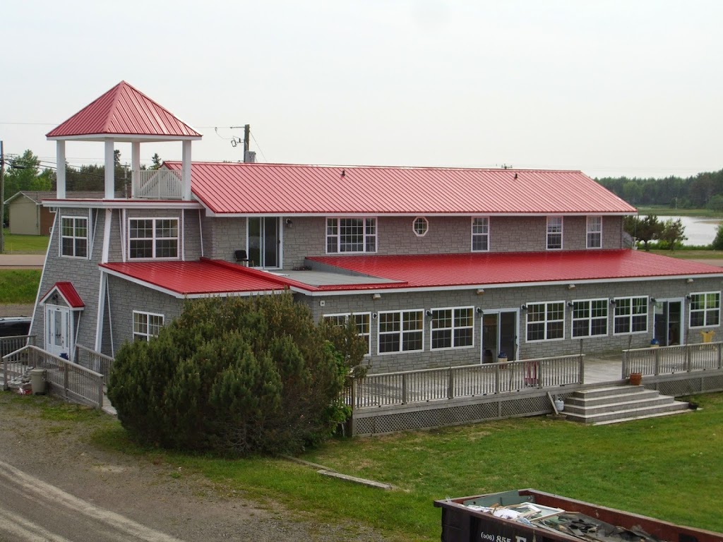 The Waterfront Motel | 1584 NB-133, Grand-Barachois, NB E4P 8H2, Canada | Phone: (506) 351-0344