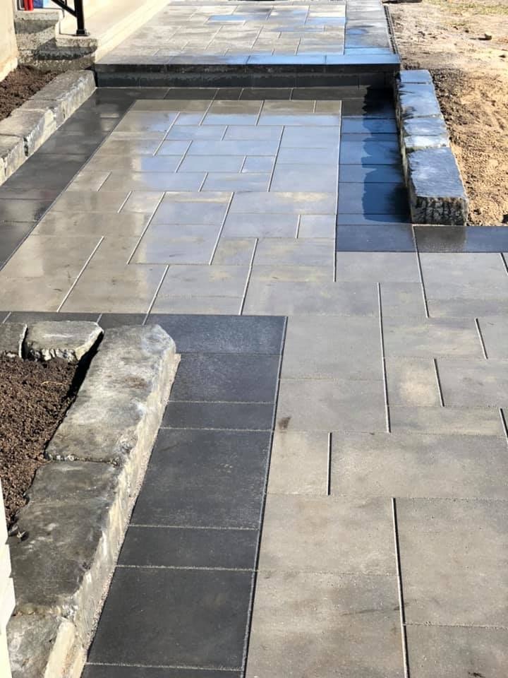 AA Landscaping | 1558 Stagecoach Rd, Greely, ON K4P 1G6, Canada | Phone: (613) 724-0219