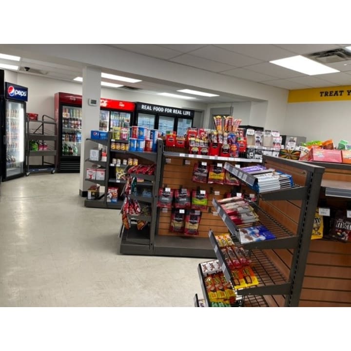 On The Run - Convenience Store | 3714 3rd Ave, Port Alberni, BC V9Y 4G1, Canada | Phone: (250) 723-9522