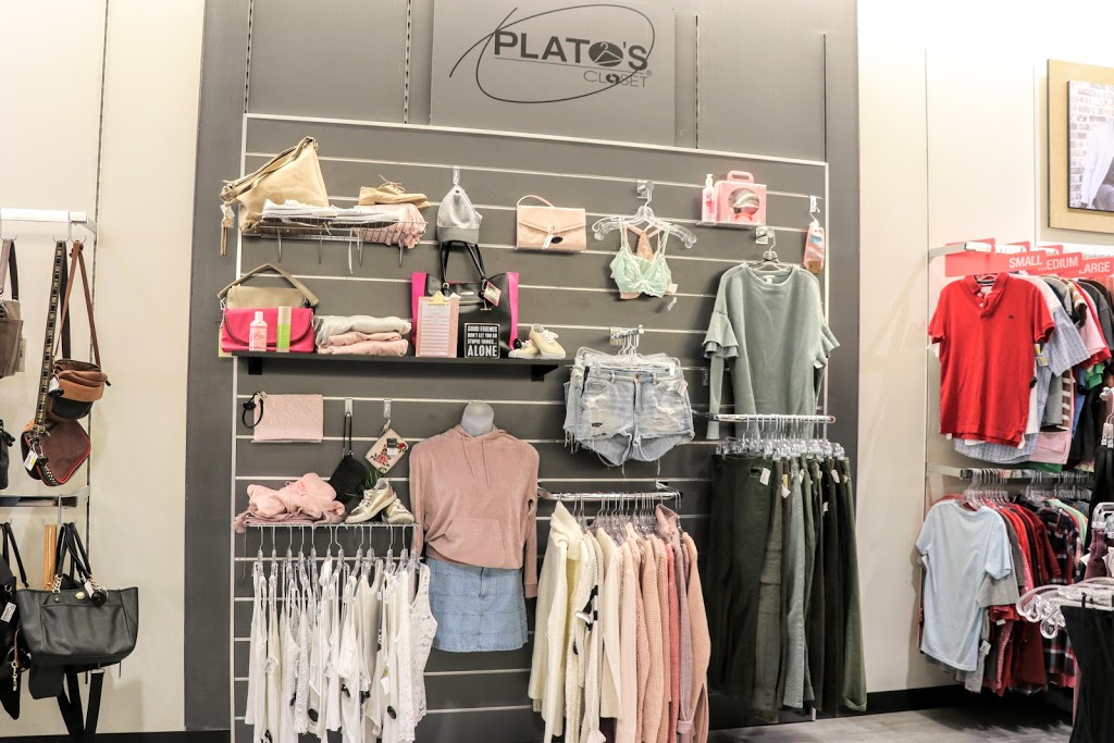 Platos Closet Richmond Hill | 10775 Leslie St Unit 2, Richmond Hill, ON L4S 0B2, Canada | Phone: (905) 770-7000