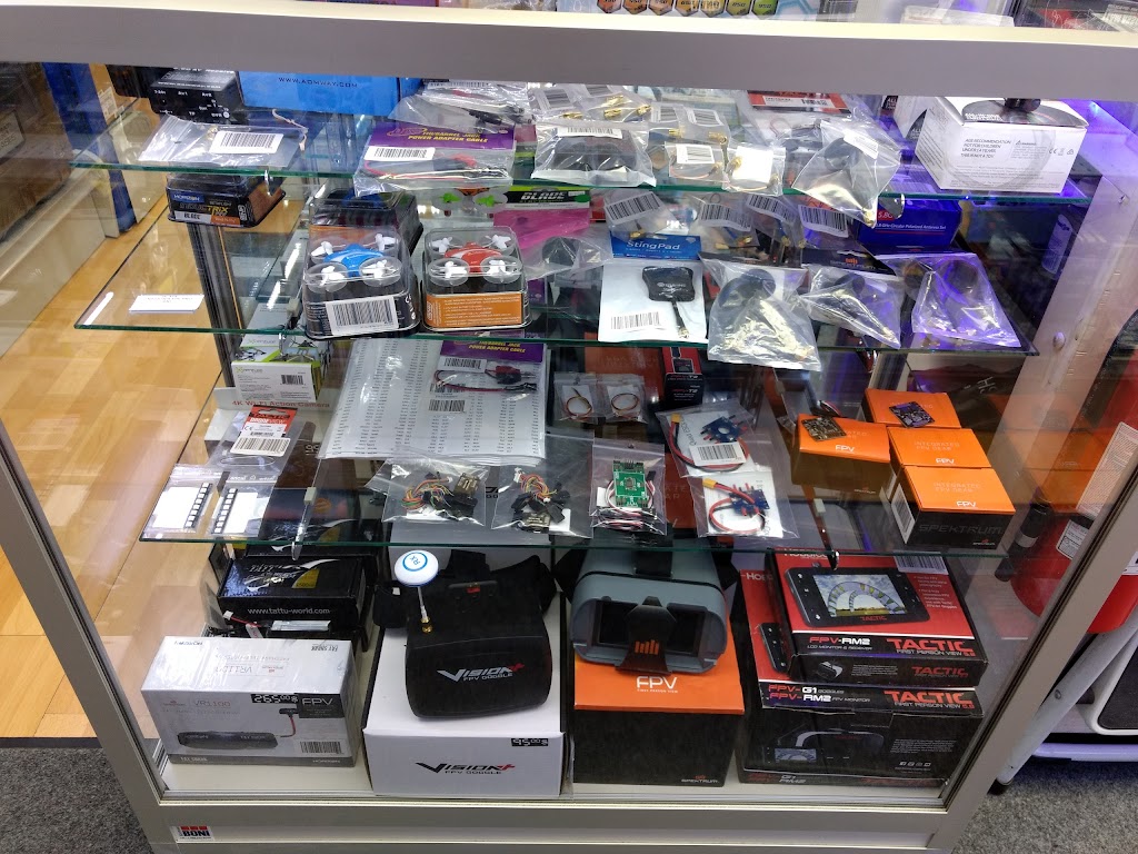 Ordi9 / RC9 / OrdiOccasion | 8674 Av. Chaumont, Anjou, QC H1K 1N6, Canada | Phone: (514) 680-4486