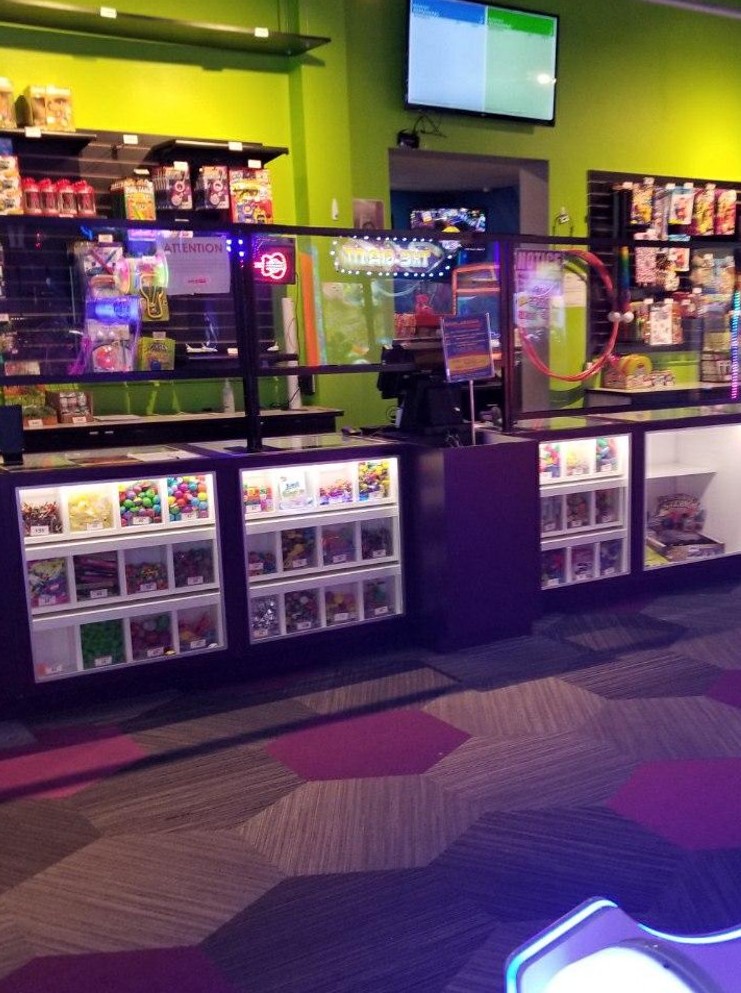 Bowlarama Entertainment Centre | 476 Gauvin Rd, Dieppe, NB E1A 1M8, Canada | Phone: (506) 857-9464