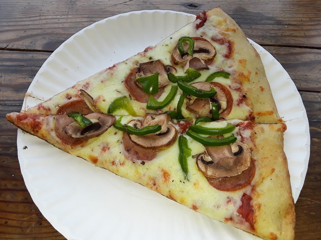 Fantastico Pizza | 288 Kerr St, Oakville, ON L6K 3B3, Canada | Phone: (905) 338-0888