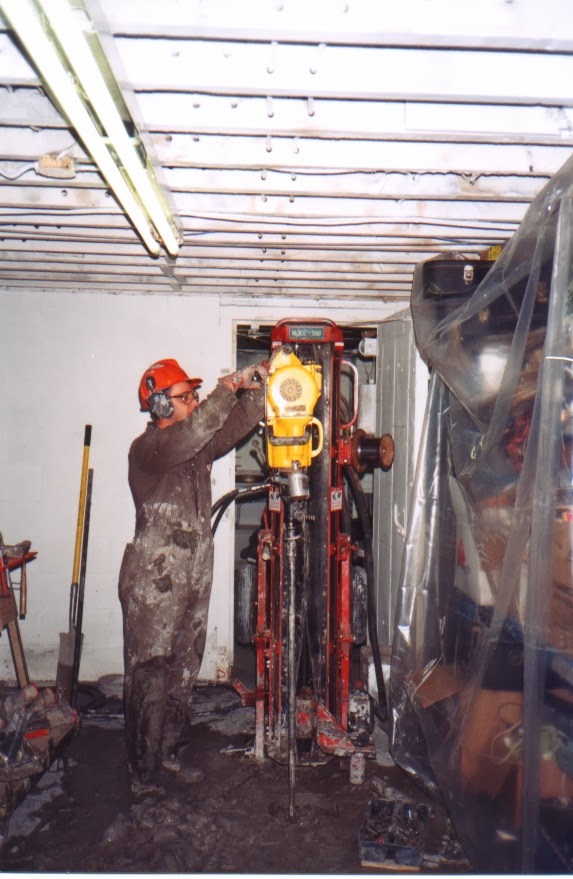 Kodiak Drilling | 1101 North Service Rd E, Oakville, ON L6H 1A6, Canada | Phone: (905) 825-2943