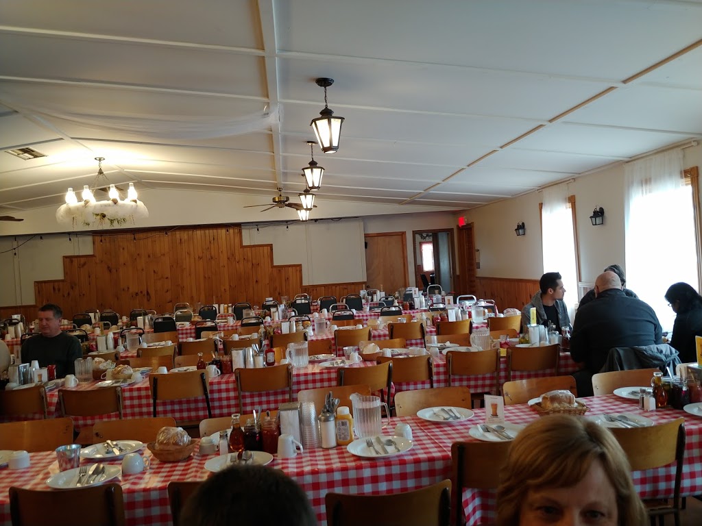 Farsa salles de réception et cabane à sucre | 1050 Boulevard Arthur-Sauvé, Saint-Eustache, QC J7R 4K3, Canada | Phone: (450) 473-3840