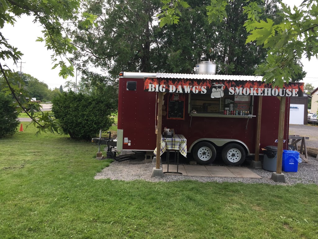 Big Dawgs Smokehouse | 2317 Community Way, North Gower, ON K0A 2T0, Canada | Phone: (613) 223-8625