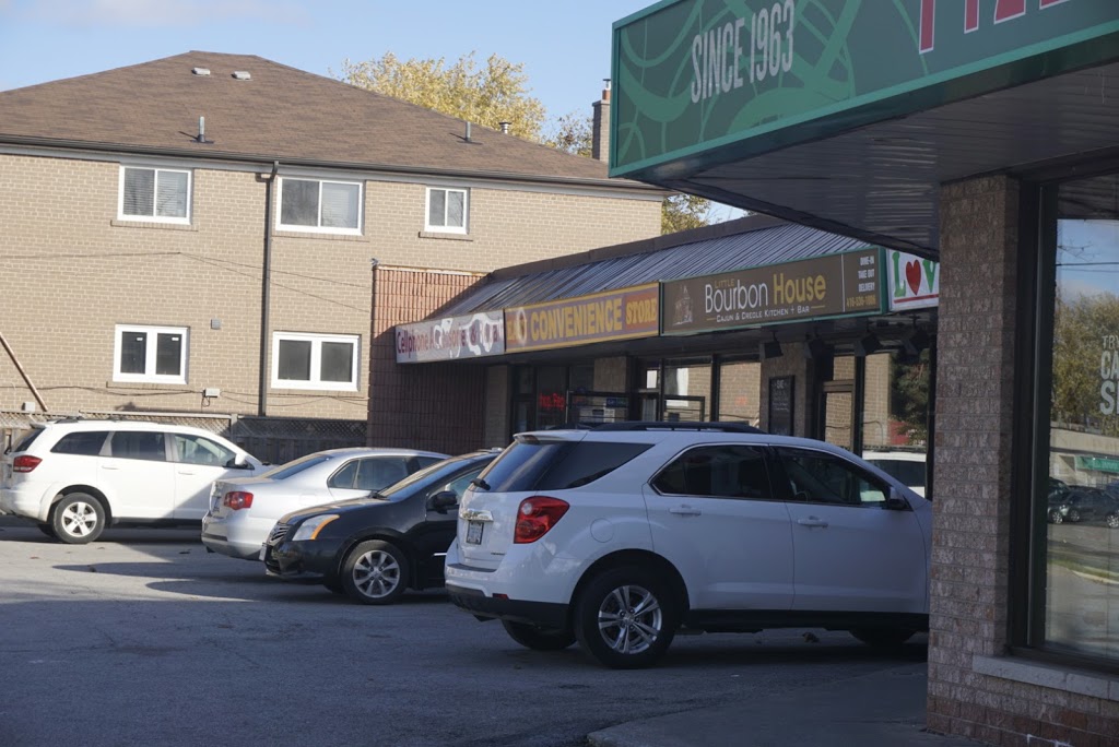 Little Bourbon House | 3655 St Clair Ave E, Scarborough, ON M1M 1T1, Canada | Phone: (416) 536-1806