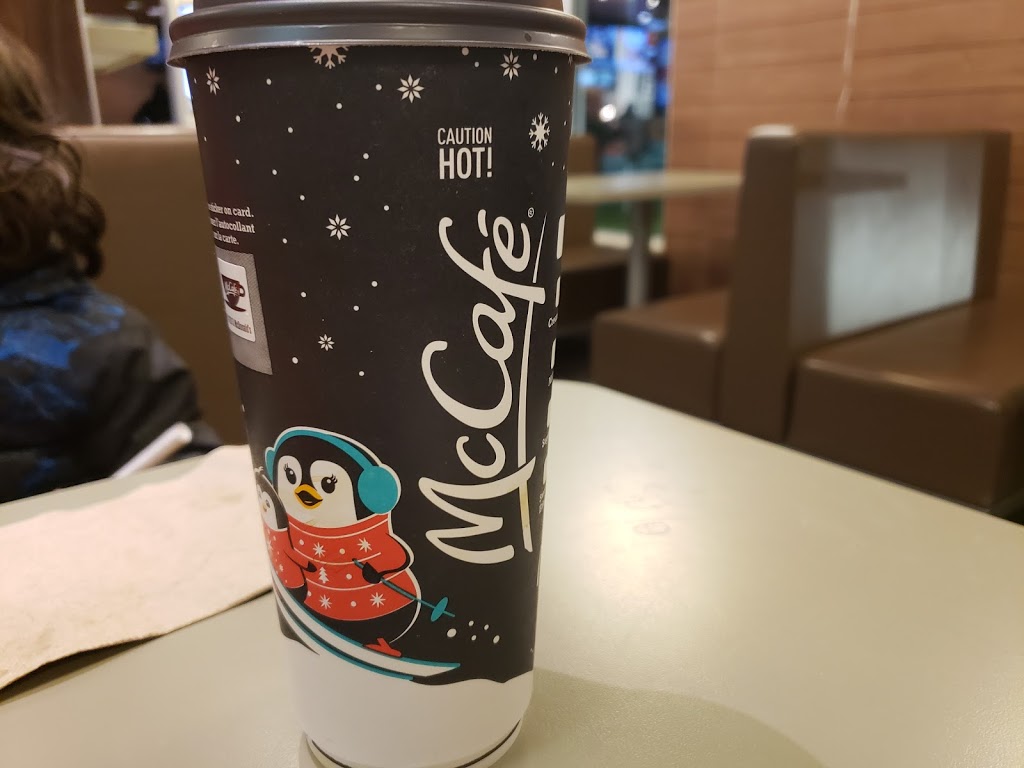 McDonalds | 979 Henderson Hwy, Winnipeg, MB R2K 2M2, Canada | Phone: (204) 949-5110