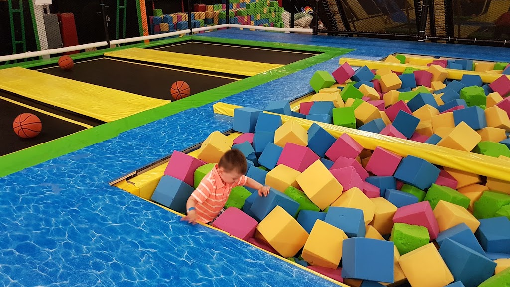 Off The Wallz SummerSide | 50 Ashwood Ave, Slemon Park, PE C0B 2A0, Canada | Phone: (902) 436-8760
