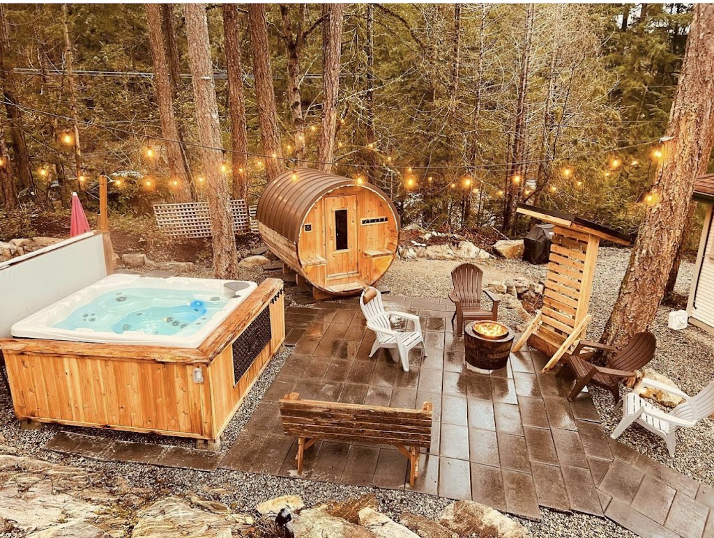 welcome pines | 5627 Curran Rd, Halfmoon Bay, BC V0N 1Y2, Canada | Phone: (250) 219-4160