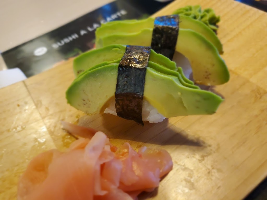 Hakone | 13907 127 St NW, Edmonton, AB T6V 1A8, Canada | Phone: (780) 761-3006