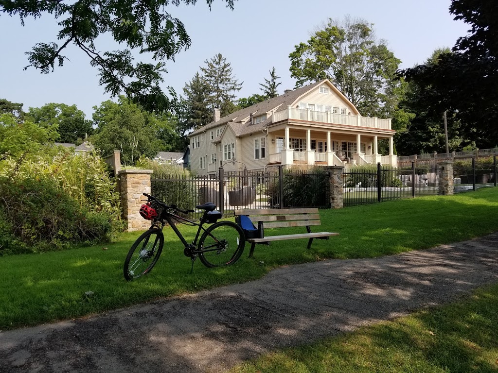 Dingle Park | 240 Front St, Oakville, ON L6J 1A2, Canada
