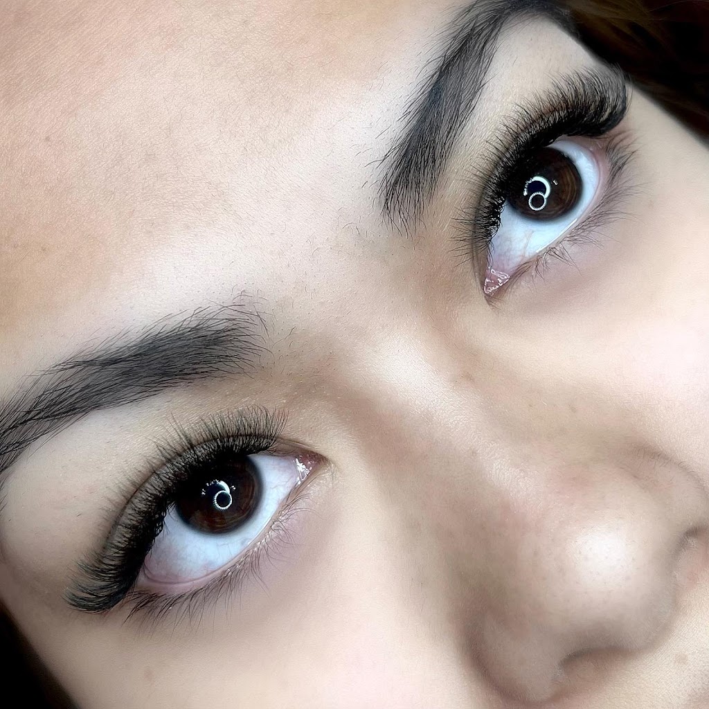 Gold Lash Paradise | 4601 Broadway Ave, Blackfalds, AB T0M 0J0, Canada | Phone: (403) 307-5908