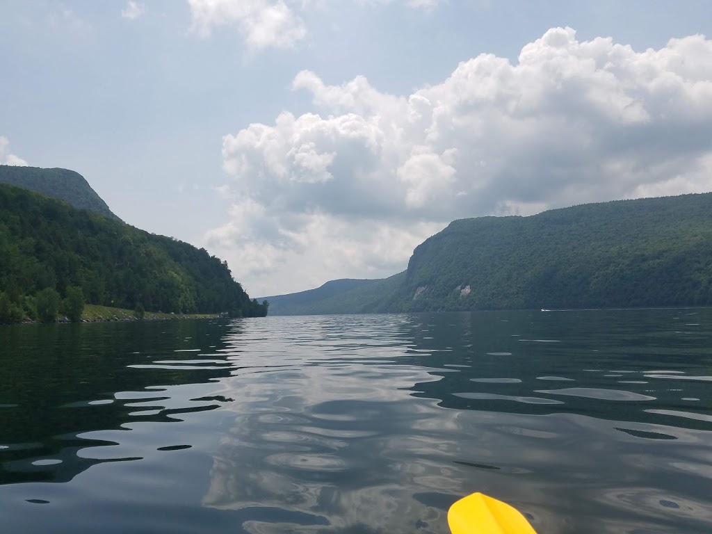 Willoughby Lake Store | 2003 VT-5A, Orleans, VT 05860, USA | Phone: (802) 525-3300