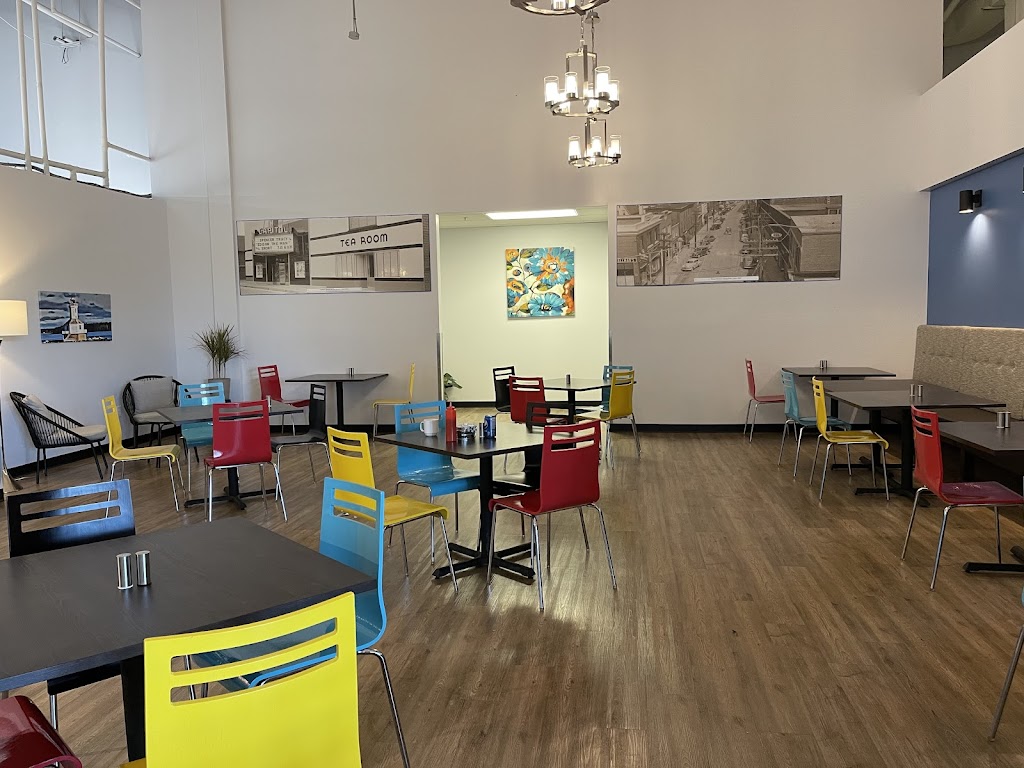 Summerside Waterfront Cafe | 98 Water St, Summerside, PE C1N 4N6, Canada | Phone: (902) 724-3146