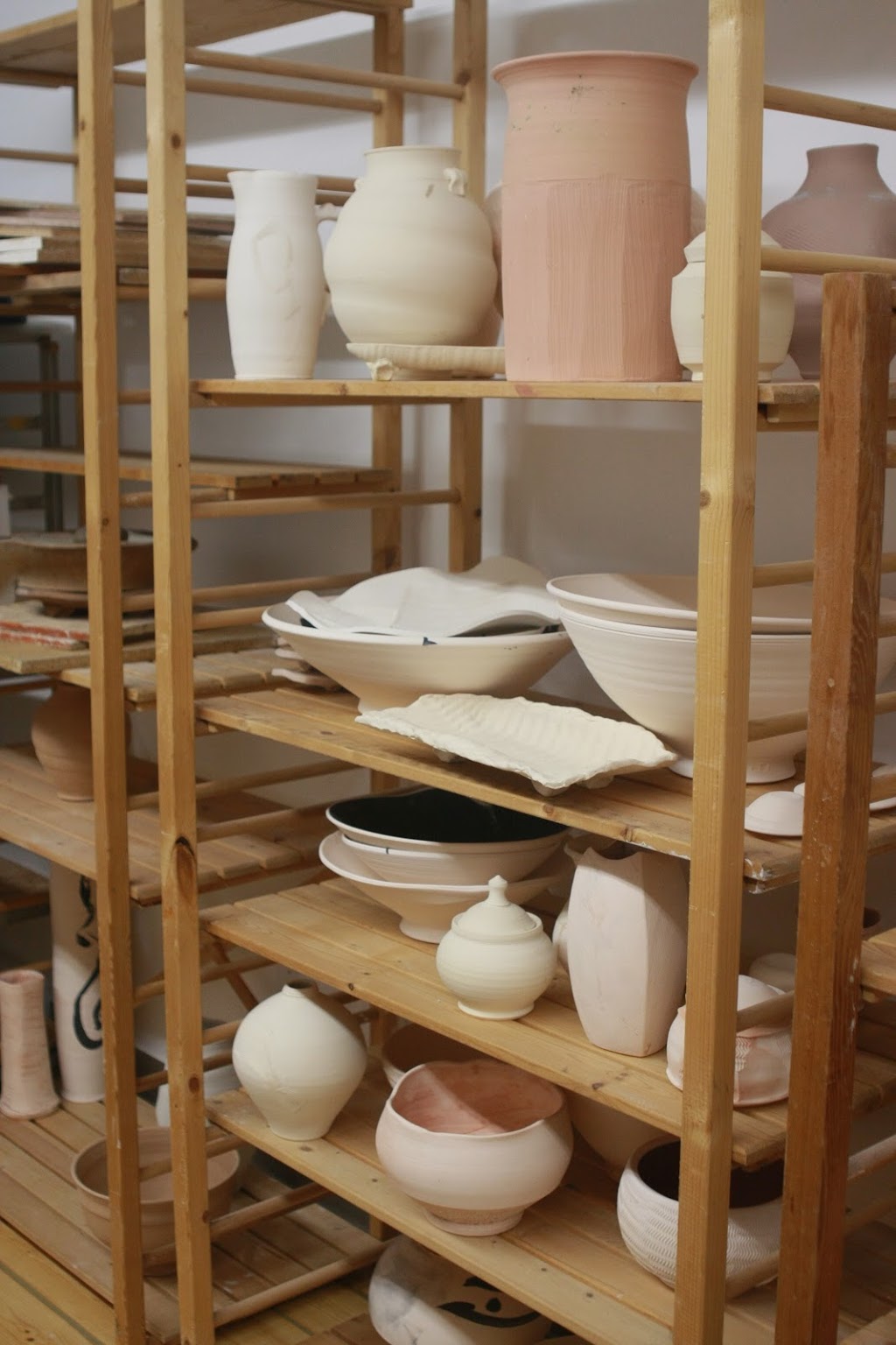 Giles Pottery | 1490 Fisher Rd, Cobble Hill, BC V0R 1L0, Canada | Phone: (250) 929-5565