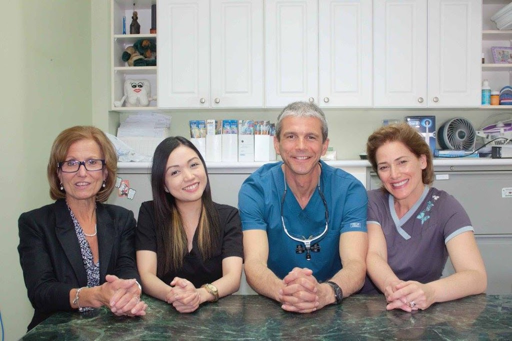 Bloor West & High Park Family and Cosmetic Dentistry - Dr.Paltse | 265 Jane St, Toronto, ON M6S 3Z3, Canada | Phone: (647) 931-3960