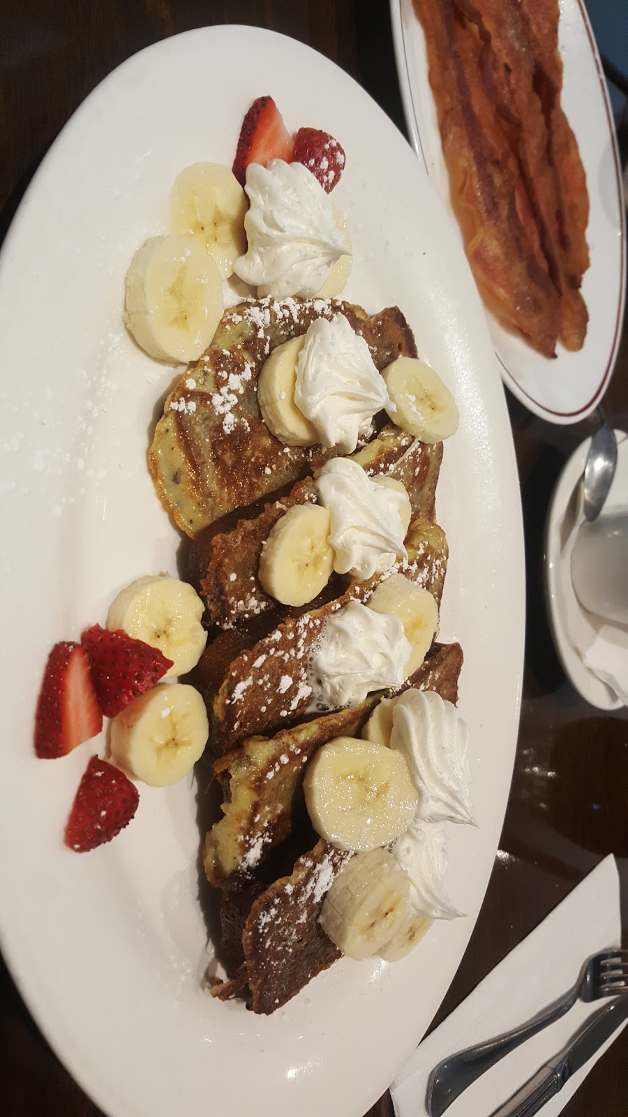 Eggsactly Breakfast And Lunch | 3550 Dundas St, Burlington, ON L7M 4B8, Canada | Phone: (905) 331-8882