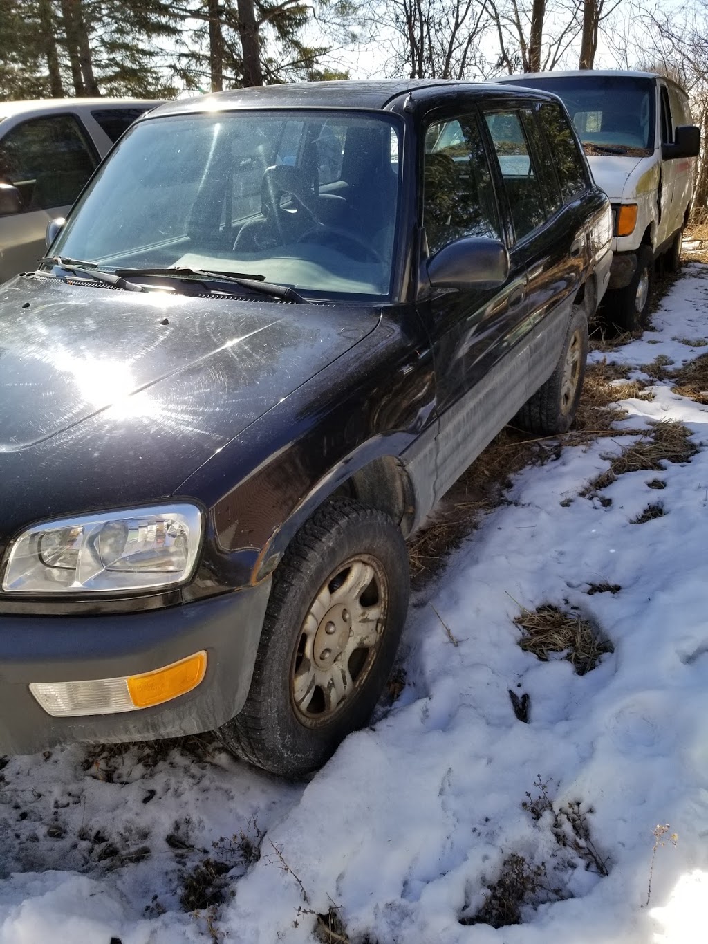 BELLEVILLE AUTO RECOVERY INC | 104 Guffin Ln, Stirling, ON K0K 3E0, Canada | Phone: (613) 395-2000