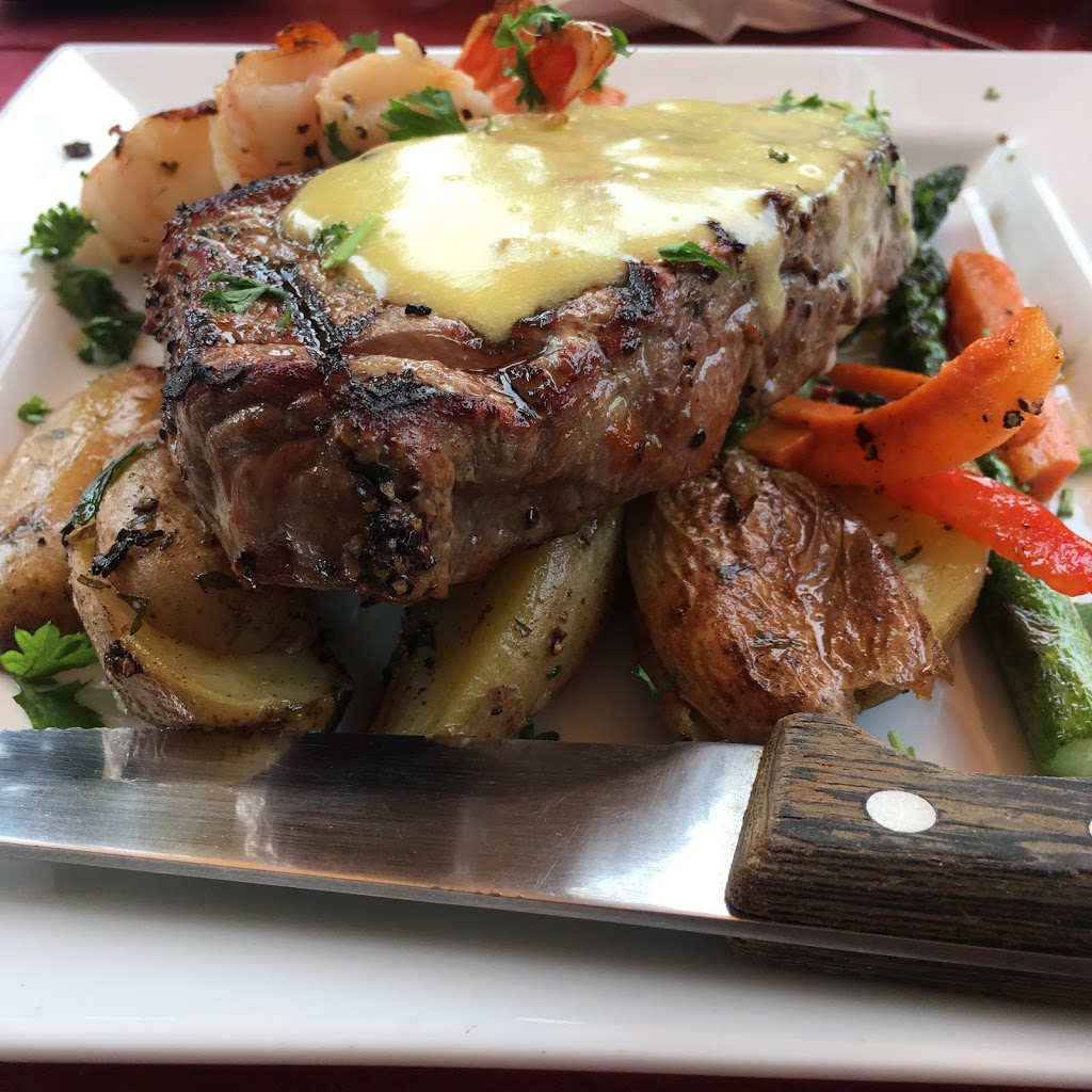 Riverside Inn | 7497 ON-35, Norland, ON K0M 2L0, Canada | Phone: (705) 454-1045