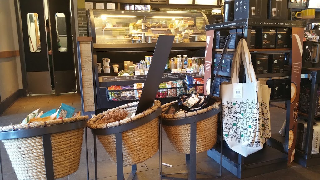 Starbucks | 5263 Ladner Trunk Rd B, Delta, BC V4K 1W6, Canada | Phone: (604) 940-8394