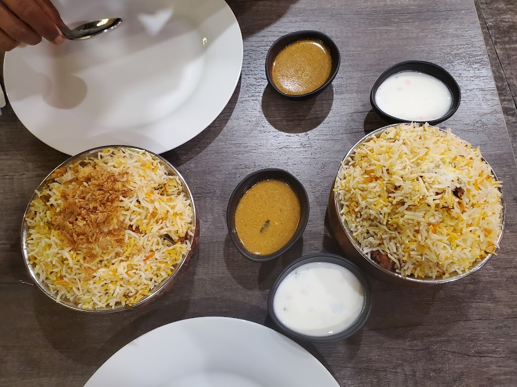 Indraprastha Indian Cuisine | 3300 Lawrence Ave E, Scarborough, ON M1H 1A6, Canada | Phone: (416) 439-1111
