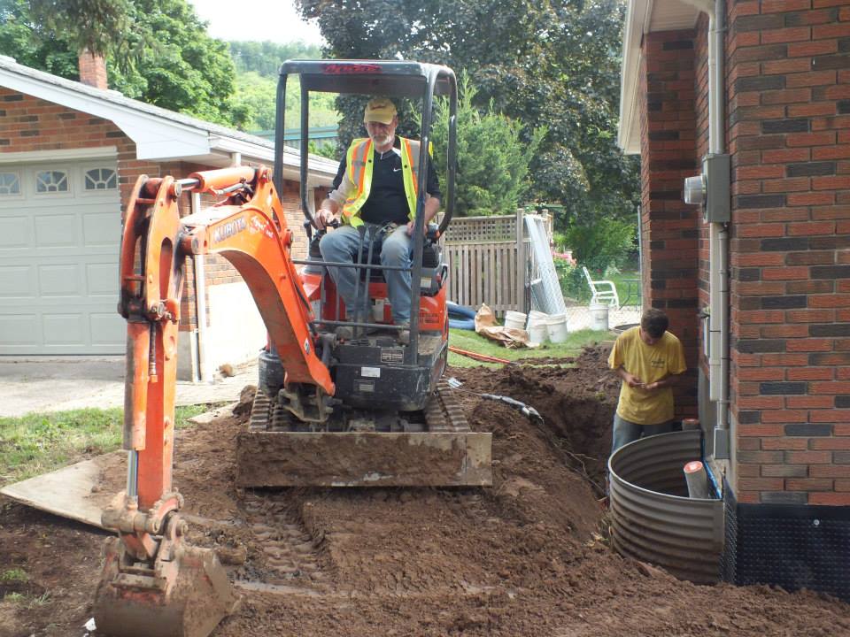 Aquaseal Basement Waterproofing Contractors | 874 Scuttlehole Rd, Roslin, ON K0K 2Y0, Canada | Phone: (613) 210-0552