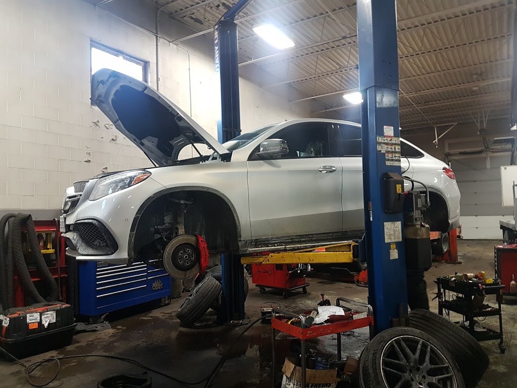 Fix-Rite Auto Tech | 6084 Shawson Dr, Mississauga, ON L5T 1E6, Canada | Phone: (905) 677-7400