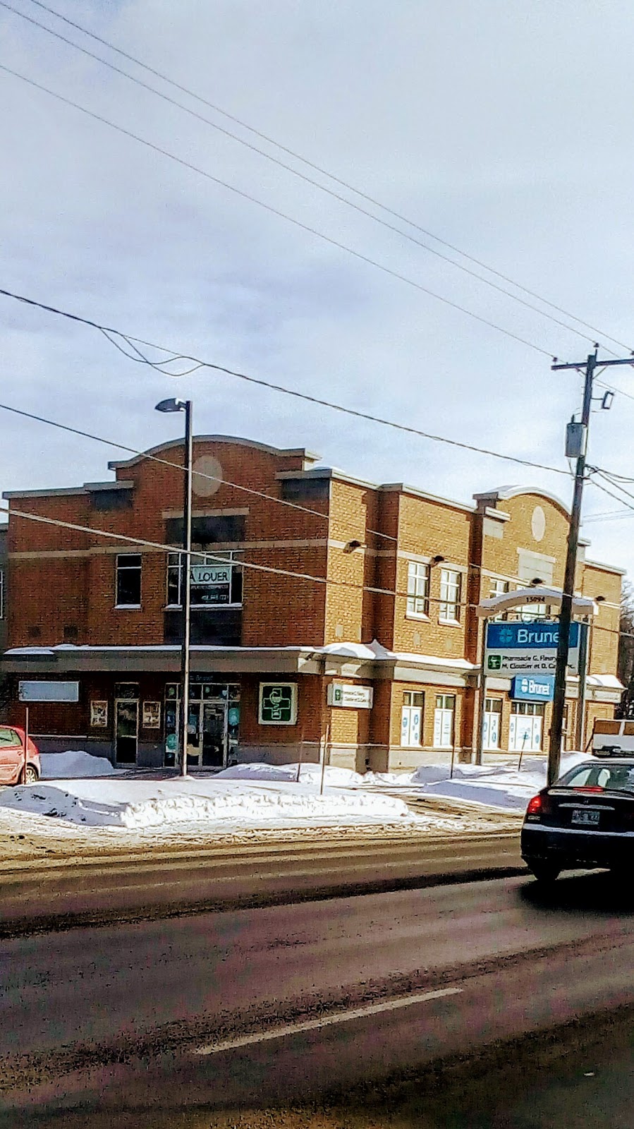 Brunet - G. Fleury, M. Cloutier, D. Carle pharmaciens propriétai | 15094 Boulevard Henri-Bourassa, Québec, QC G1G 3Z4, Canada | Phone: (418) 626-6320