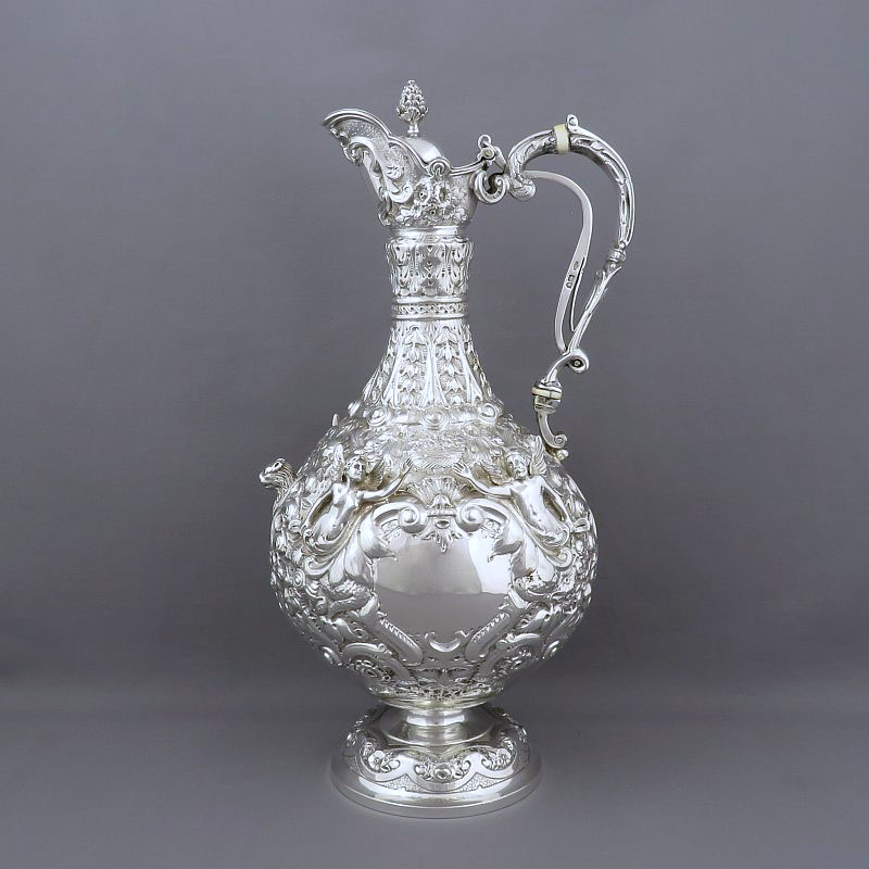 JH Tee Antiques Ltd | 1631 W 3rd Ave, Vancouver, BC V6J 1K1, Canada | Phone: (604) 261-0398
