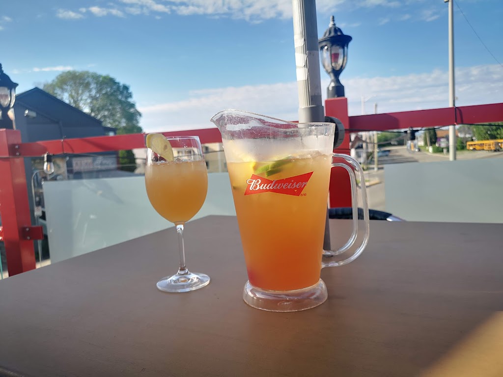 Le Grill Resto Pub | 1999 Rue Ste Famille, Jonquière, QC G7X 4X5, Canada | Phone: (418) 542-3642