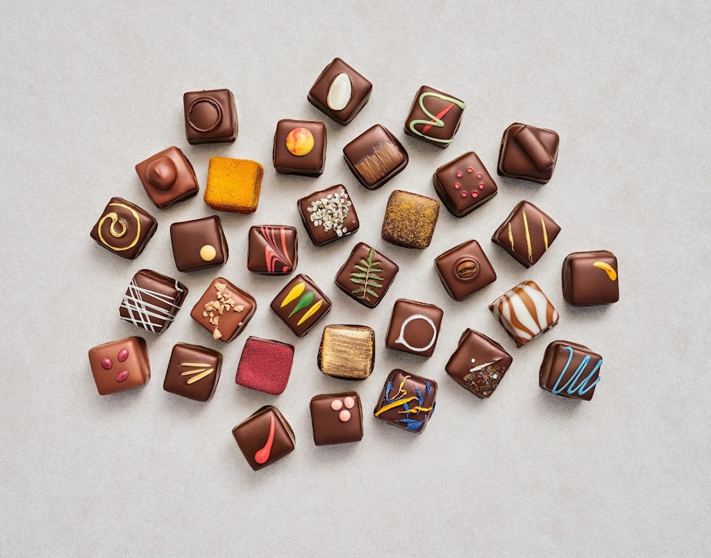 FAYS, terroir chocolaté | 47 Rue Notre Dame, Oka, QC J0N 1E0, Canada | Phone: (514) 622-9411