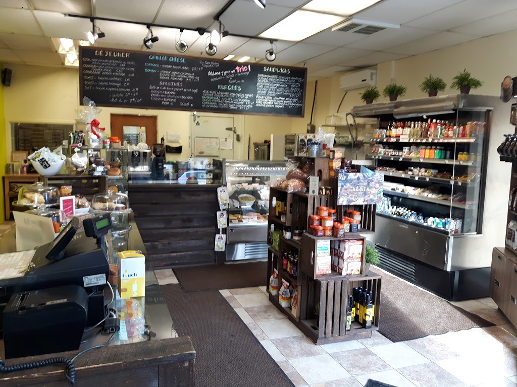 Nigelle | 1963 Rue des Carrières, Montréal, QC H2G 1W7, Canada | Phone: (438) 387-0987