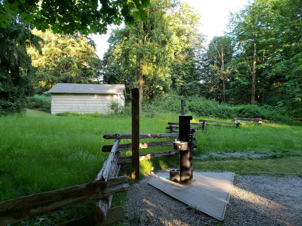 Burnaby Lake Glencarin Trail Entrance | Glencarin Dr, Burnaby, BC V5B 3C1, Canada