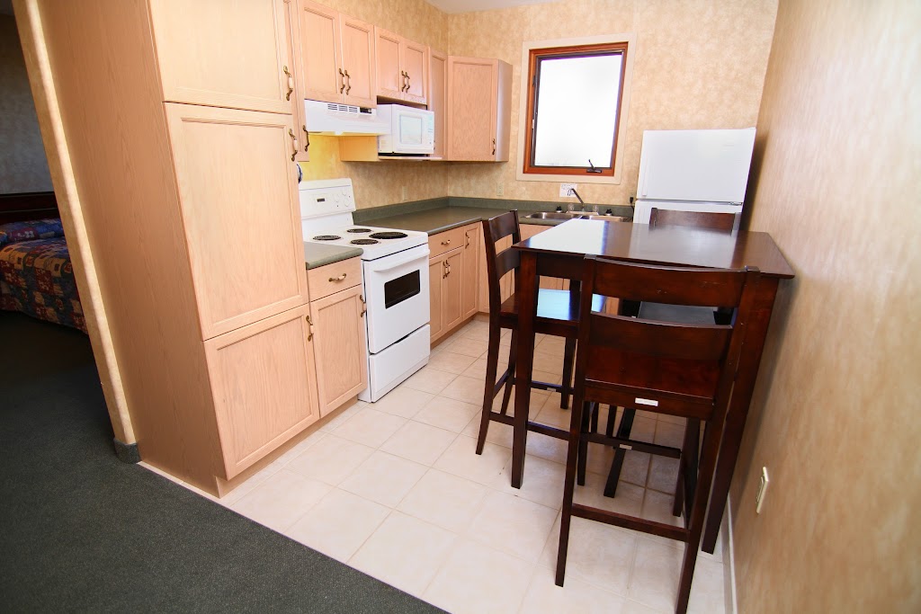 Pilgrim Inn | 310 College Dr, Caronport, SK S0H 0S0, Canada | Phone: (306) 756-5002