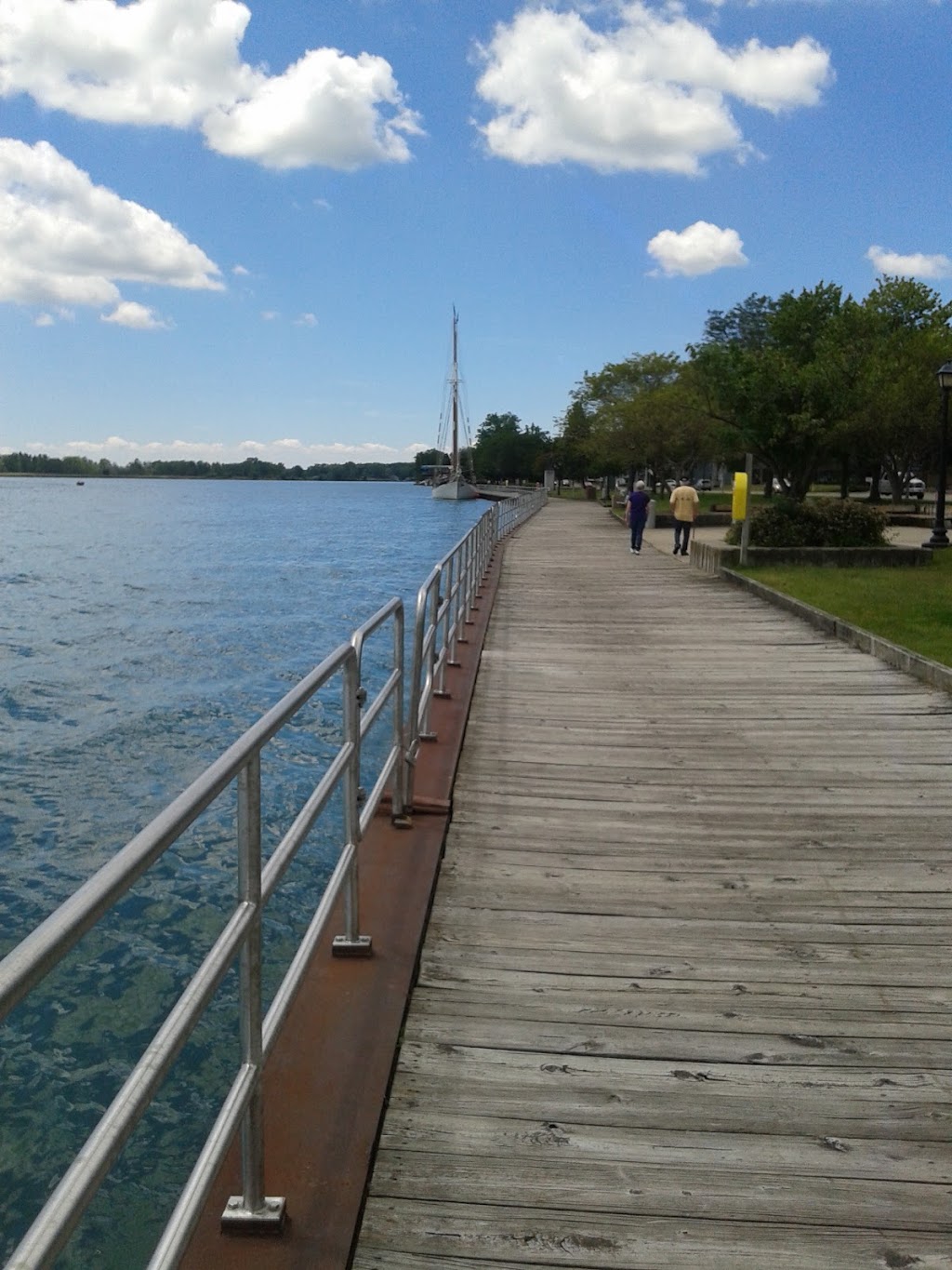 Algonac Waterfront Park | 1130 St Clair River Dr, Algonac, MI 48001, USA