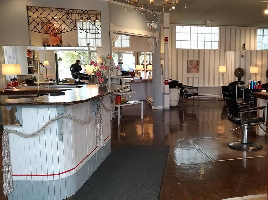 Salon De Coiffure Daniele Roger | 110 Rue Morin, Sainte-Adèle, QC J8B 2P7, Canada | Phone: (450) 229-3220