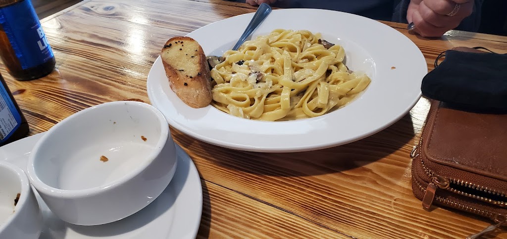 Algonquin Cookhouse | 3907 Loop Rd, Harcourt, ON K0L 1X0, Canada | Phone: (705) 448-8868