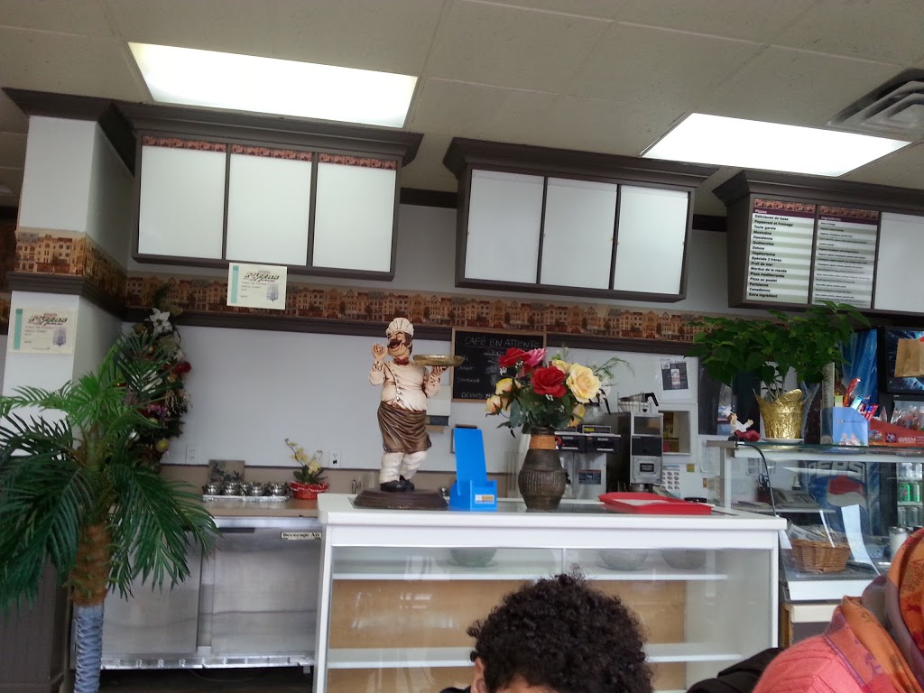 restaurant Pizza 2 Frères | 2700 Chemin de la Canardière, Québec, QC G1J 2G4, Canada | Phone: (418) 666-6060